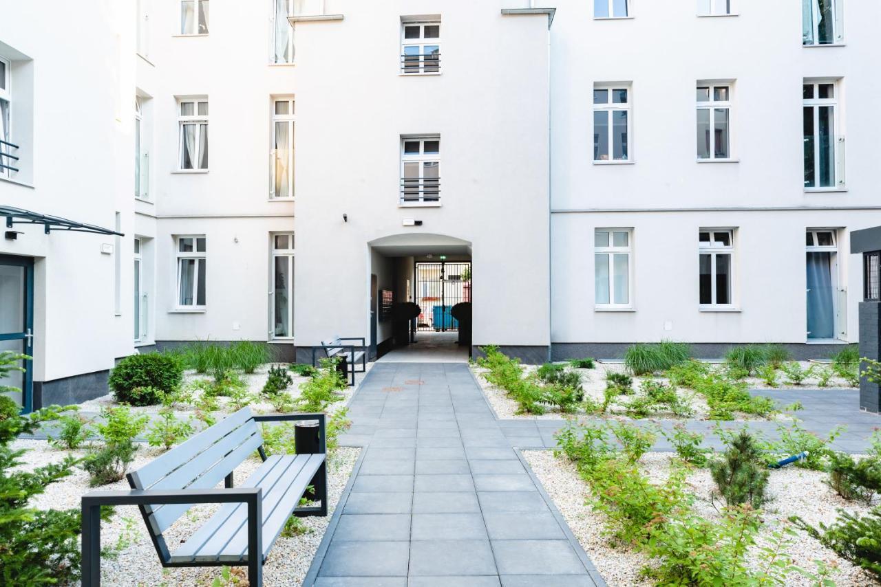 Apartamenty Pamiatkowa 11, 2 Rooms, Self Check In 24H Poznan Exterior foto