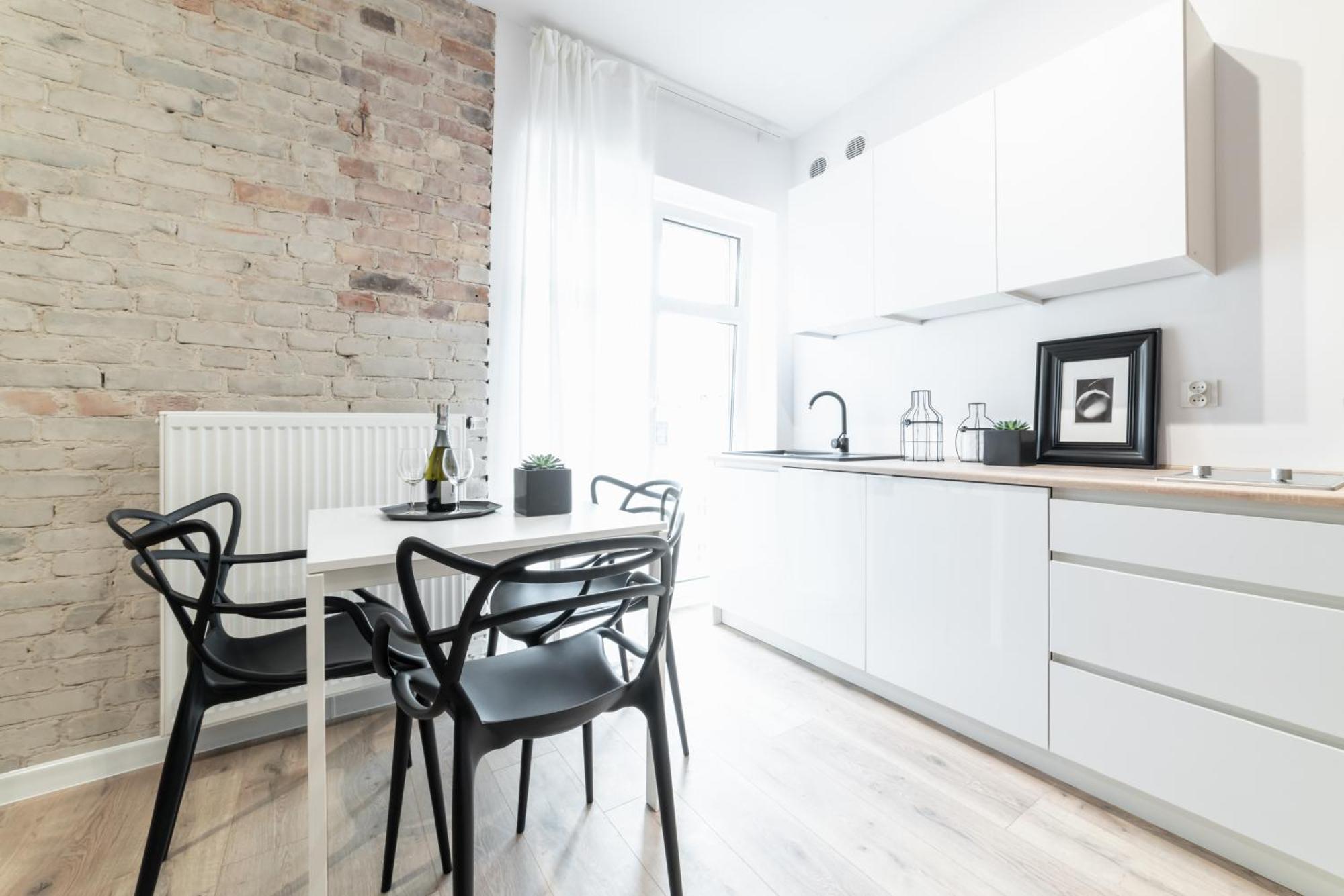 Apartamenty Pamiatkowa 11, 2 Rooms, Self Check In 24H Poznan Exterior foto